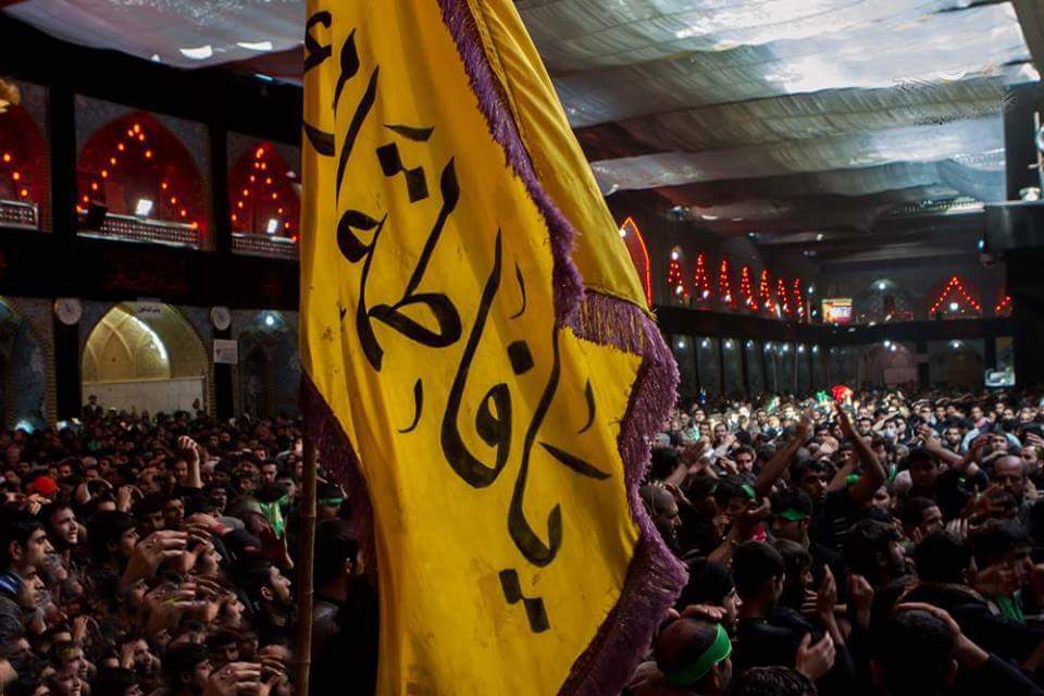 _jud_ali's tweet photo. قبل من كان أبويه الكل يهابوني
يحلفون بخيالي ومـــا يزعلوني
قبل لا أصيحهم كانوا يسمعوني
مـــن غابت علي اعيونه عادوني https://t.co/saKOlk3H4X