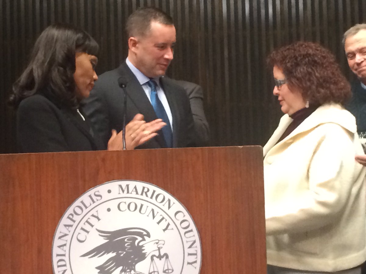 MaggieALewis's tweet photo. Council presents special resolution honoring Councillor Mary Moriarty Adams for 28 years of service.  #servantleader https://t.co/oA7n6z1Mmr