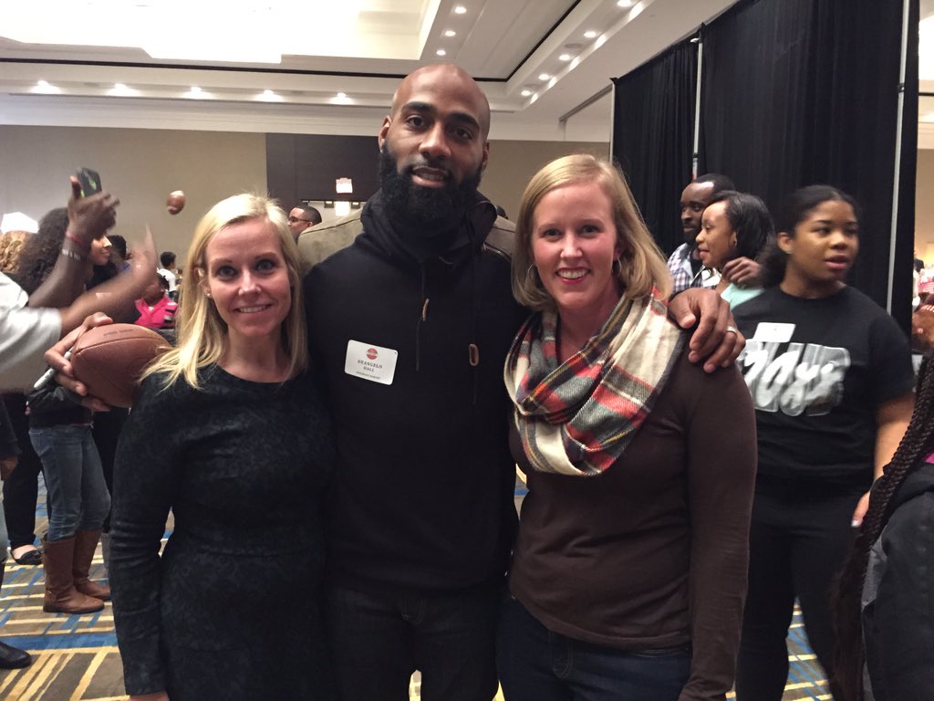 drewser53's tweet photo. @DGYLF my wife from @KPMG, on the left, had a blast tonight.Loved seeing @darrellgreen28 &amp; @DeAngeloHall23!! https://t.co/6hO71SncS2