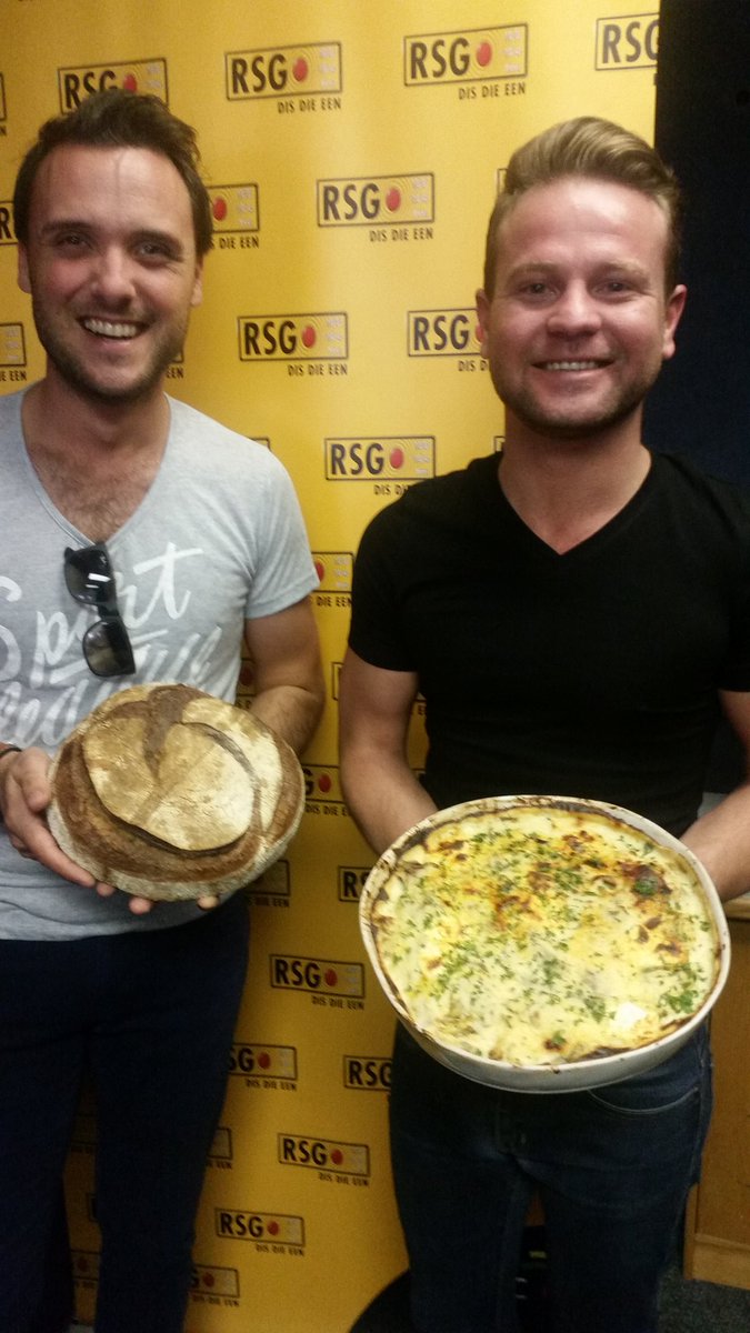 <a href="/zarsg/">RSG 100-104FM</a> <a href="/magdaleenk/">Magdaleen</a> <a href="/NotHamButMan/">SlipperyspoonK</a> oor feeskostendense in Oggend op RSG