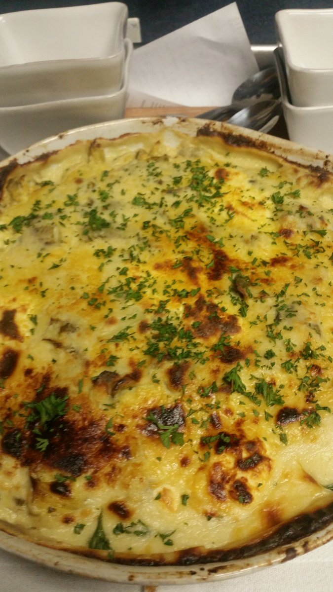 <a href="/zarsg/">RSG 100-104FM</a> So begin Oggend op RSG met Johnny Hammanskraal en Marius Uys van <a href="/spoon/">Ryan</a>.kitchen