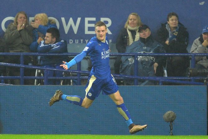 Metro_TV's tweet photo. Benamkan Chelsea, Leicester Kembali ke Puncak Klasemen https://t.co/ReARU5xN6A https://t.co/uuaw0kmVKc