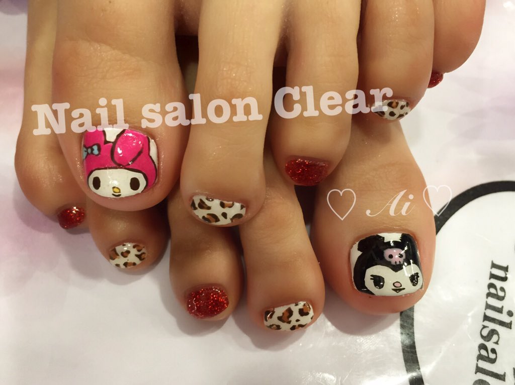 Nailsalon Clear11 Twitterissa マイメロちゃんネイル ハンドは覗き込みのクロミちゃん フットは両親指にマイメロちゃんとクロミちゃん かわいー マイメロネイル クロミ ヒョウ柄 Nail Nailart Naildesign Gelnail T Co V4ho9l0ddm