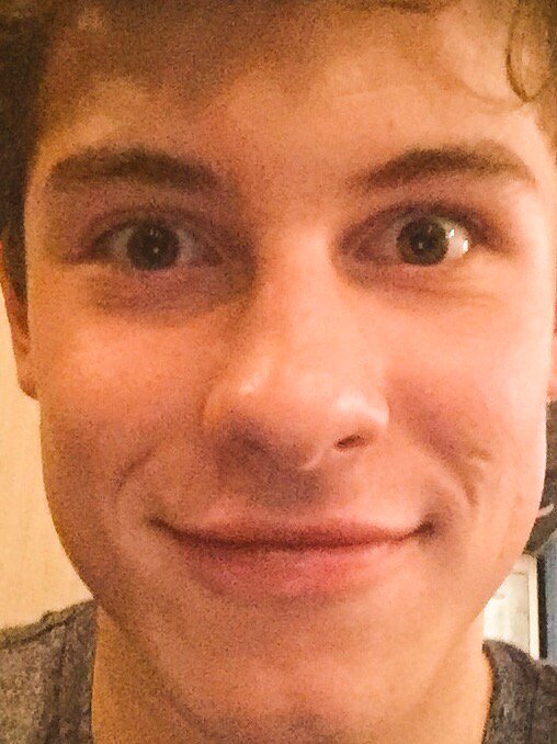 ShawnMendes's tweet photo. !! #ShawnAtJingleBall !! https://t.co/Sz92NEUleS