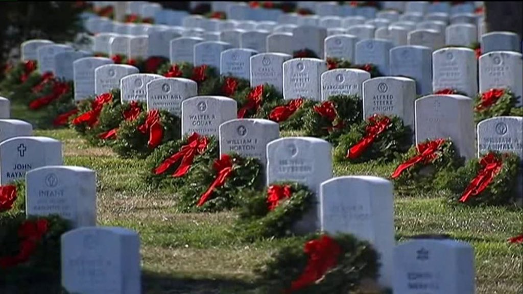 Hooyah61's tweet photo. R/T this Thanks to #Wreaths Across America @NavySEALMuseum @SEALofHonor @JGilliam_SEAL  @ArlingtonNatl https://t.co/Jr4ZCIuxJw