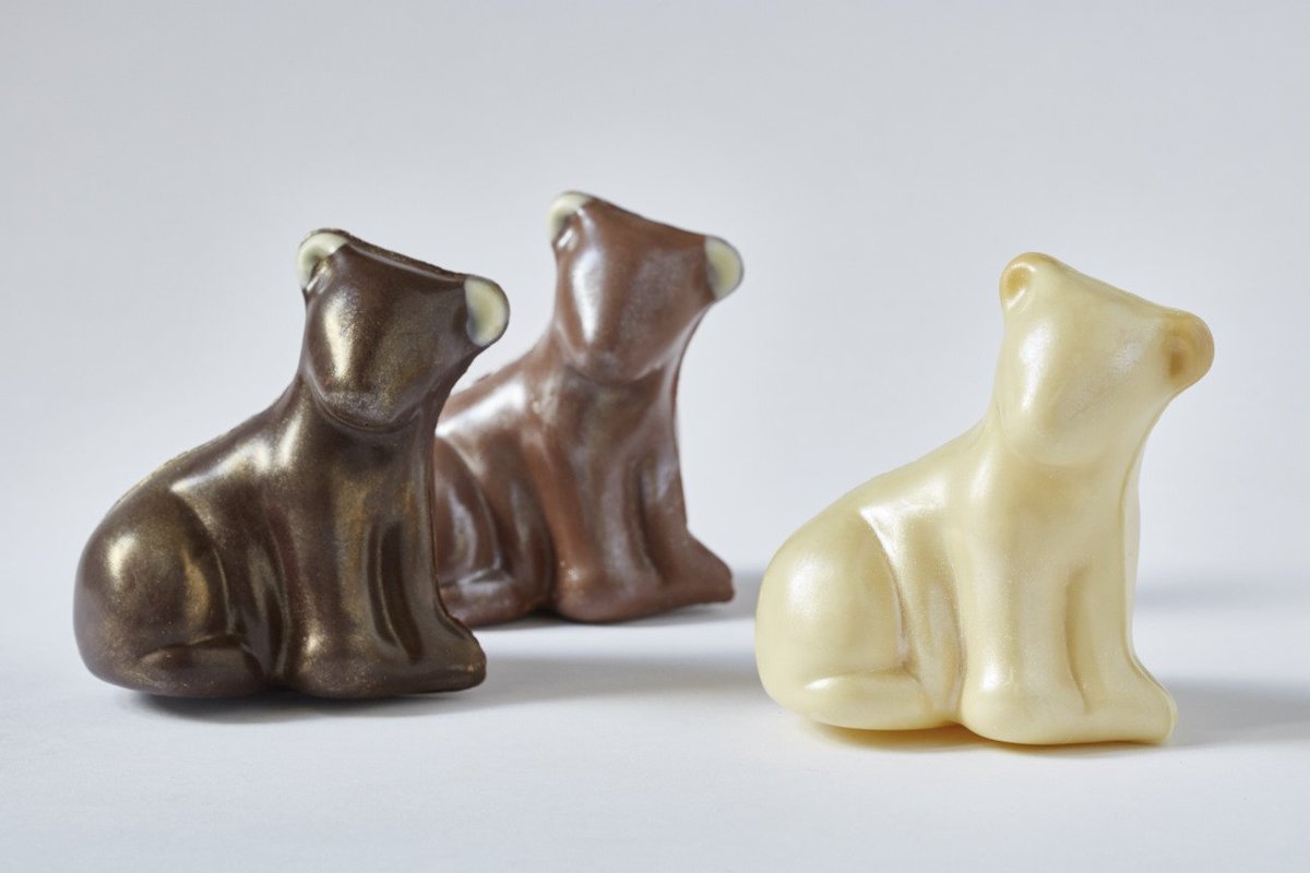 HalvaBakery's tweet photo. Lovely #Christmas #chocolate Polar Bear, made by hand @HalvaBakery  using @Valrhona . Great idea for #christmasgift https://t.co/QKG17blKYi