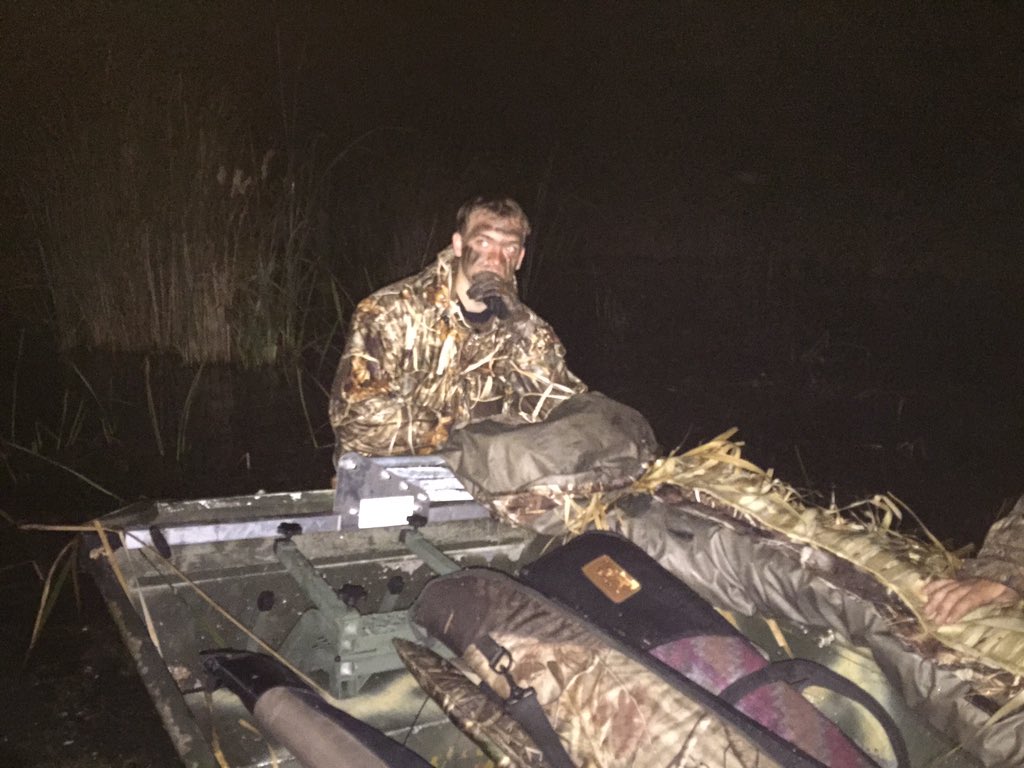 bmanolson_bryan's tweet photo. Opening weekend 2015 I forgot to take more photos this year.. Seems like this is all I got https://t.co/InYOFcOdh0