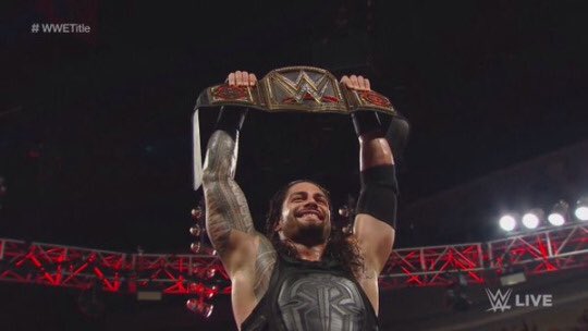 ABeeRangel1313's tweet photo. HE WON THE TITLE ON HIS DAUGHTERS BIRTHDAY 😭😭😭😭😭 #RomanReigns #RAW @WWERomanReigns https://t.co/wwo29w8d1V