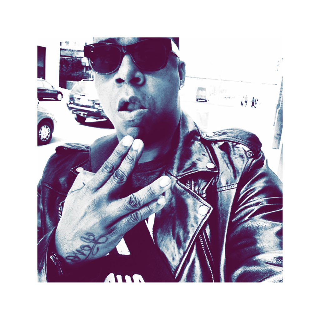 SteveStoneHuff's tweet photo. My album is almost finished‼️ I'm bringing the #peace #love #soul #sex #romance‼️ #GYTL🖖🏾❤️🙏🏽🍆🌹 https://t.co/bwxusSVCFY