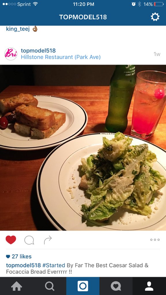 BRI_Topmodel518's tweet photo. I Went To Hillstone A Week Ago And This Salad Is The Best Caesar Salad &amp; Focaccia Bread Everrrrr !! @bonappetit https://t.co/uOugF7vXLr