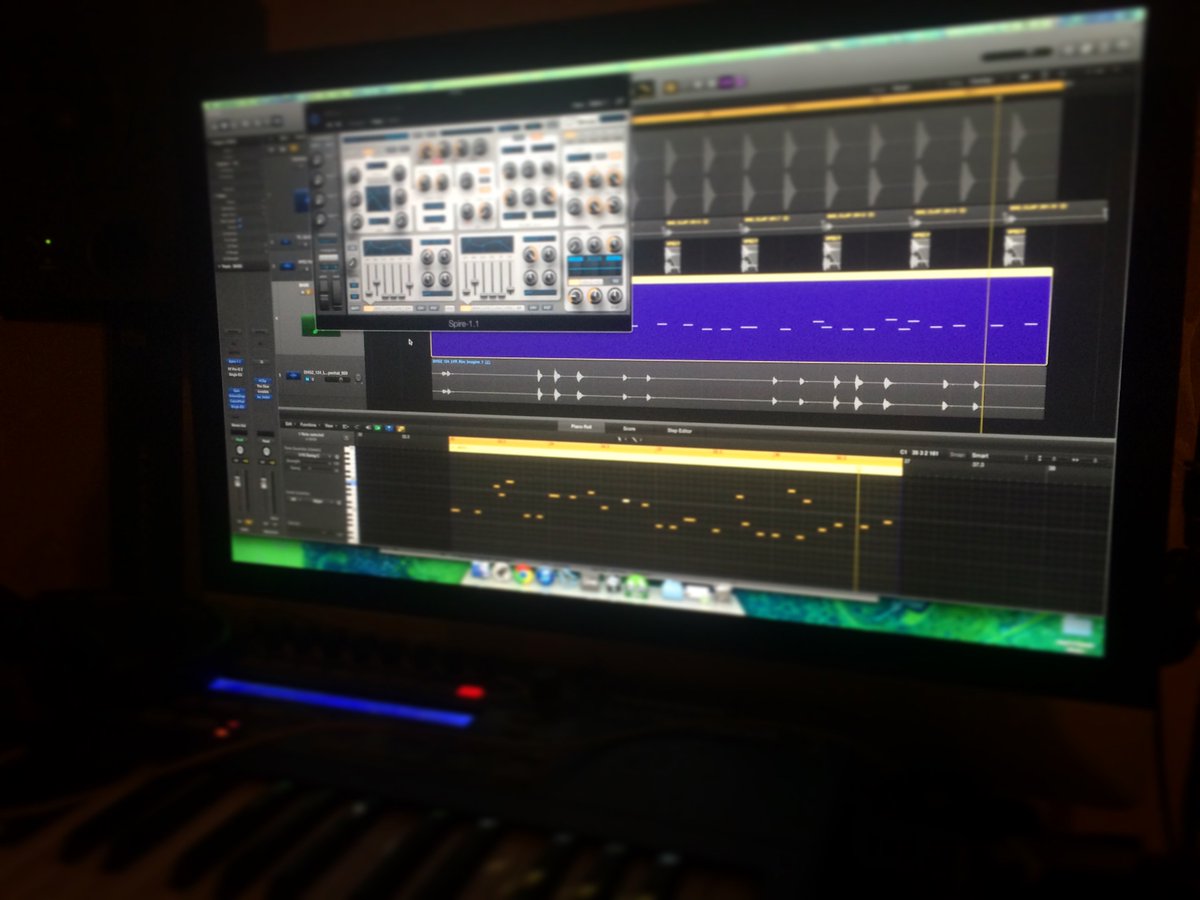 weareinvrs's tweet photo. Hi, Mr. Logic Pro. Now we use one another DAW and all togather. What do you guys use?
#DAW #LOGIC #LOGICPRO #EDM https://t.co/763HaHYDrk