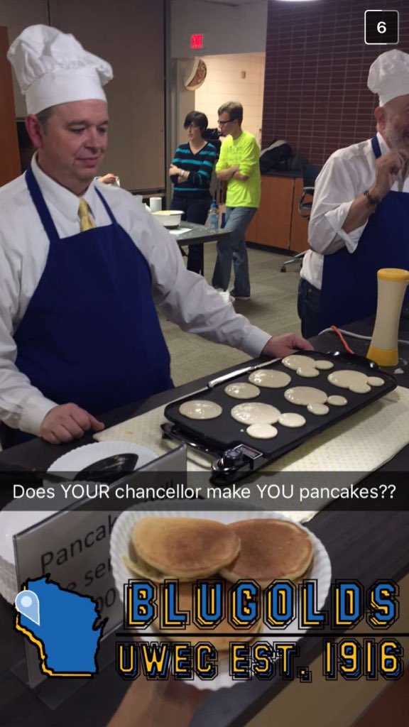 Just call him Chef Jim 🍴

Finals week deserves pancakes! #FinishStrong
