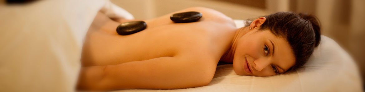 FormeSpaNZ's tweet photo. Find your inner calm courtesy of an East meets West hot stone massage, an ideal Chrissy gift https://t.co/nIE43bPnbo https://t.co/5HmCv0fsCm