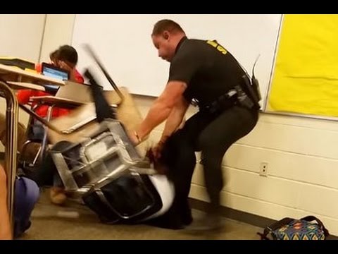 copsoutofschool's tweet image. #assaultatspringvalleyhigh #dropthecharges @tressiemcphd @Rebelutionary_Z @plthomasEdD