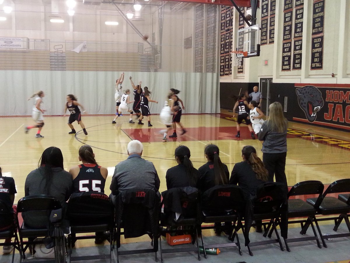 MattyK31's tweet photo. 🏀Artillery to a tune of 32pts(5 3s) for @sportysyd1632 &amp; 15 from @CassieStevens66 in tonights @SportsFoothill W https://t.co/Mv1kWZLyw8