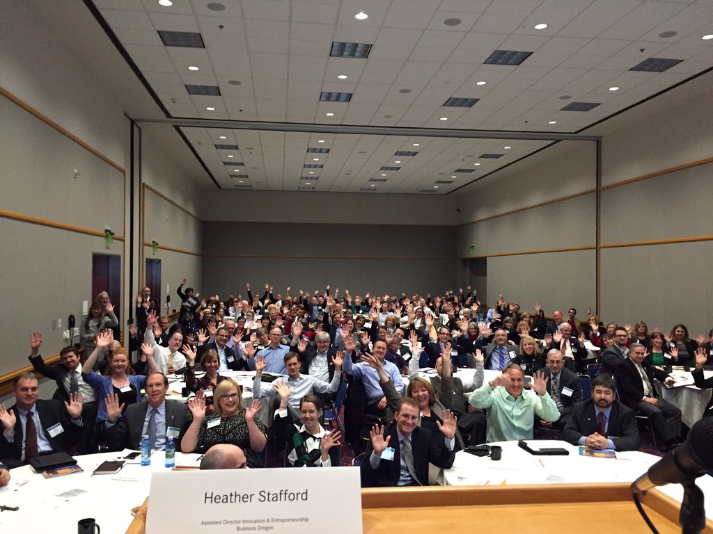 heathastafford's tweet photo. View from the stage...Great crowd today @OreBusinessPlan talking #ORinnovation & #entrepreneurship #ORBizSummit https://t.co/DIFMhngo74