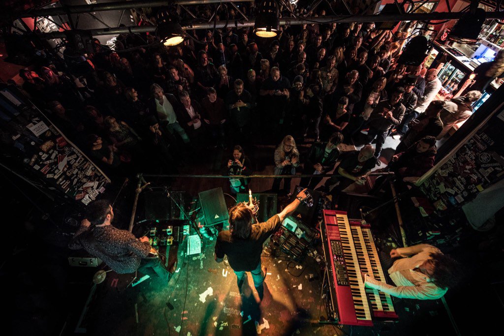 simon_rinaldo's tweet photo. Pearl Handled Revolver 'from above'. Photo by Neil McCarty. #pearlhandledrevolver #iseenord #esquires #Bedford #rock https://t.co/bZmvkgPt9L