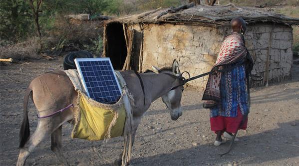 ProfRayWills's tweet image. Try bringing coal-fired power to your village by boat or donkey
#coal owned by companies
#solar belongs to the peeps