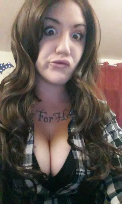 Merppppp https://t.co/7NVGsnCF6T<a href="/tag/tittytuesday"class="tags"><span>#tittytuesday</span></a>