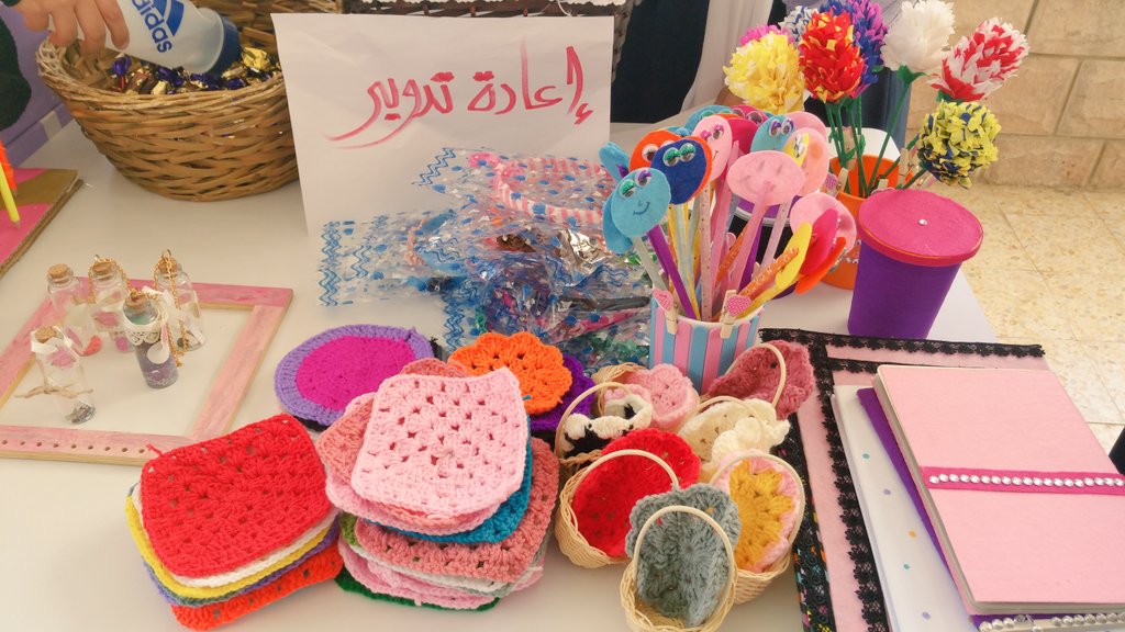 JamelaMuscat's tweet photo. #يحدث_الان
ركن إعادة التدوير ضمن مشروع "بجهدي أبني وطني"
لتقيم مادة المهارات الحياتية

ركن مبتكر ومبدع
#منجزات_جميلة https://t.co/o35g839DXb