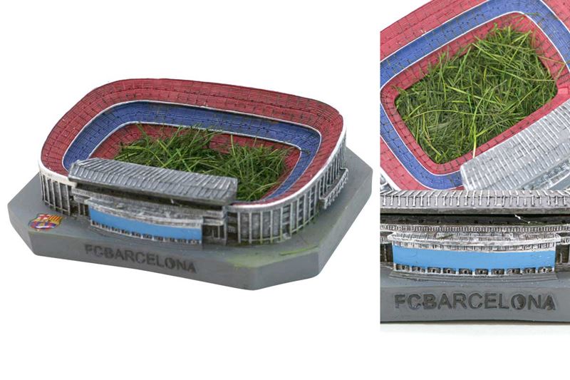 カンプ・ノウ 芝生 本物