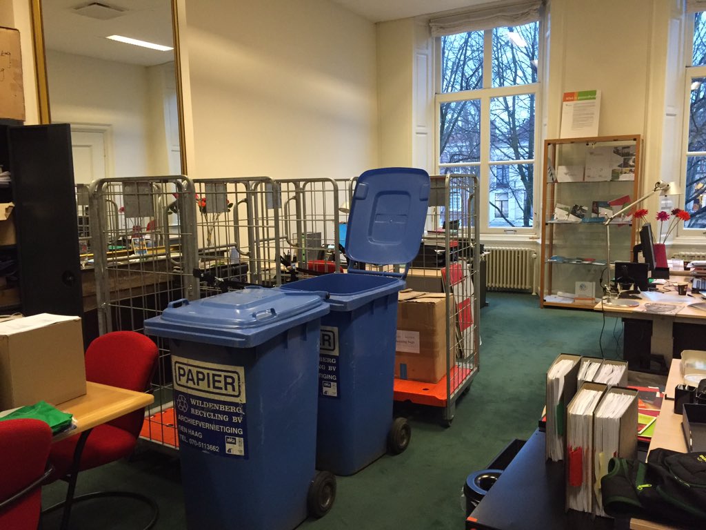 Peter_EVPT's tweet photo. Opruimen kamer @info_evpt Periode afsluiten en donderdag laatste bijeenkomst. https://t.co/ZaJ7RD5ttV