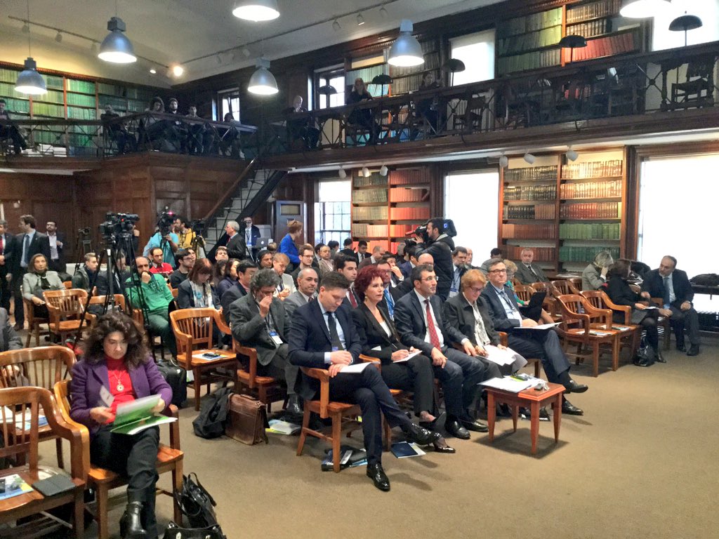 _cevdetyilmaz's tweet photo. BM Kalkınma Prog.2015 İnsani Gelişme Raporunun Bölg. Tanıtım Toplantısı @UniBogazici deyiz #hdristanbul @csultanoglu https://t.co/CockTKsKYC