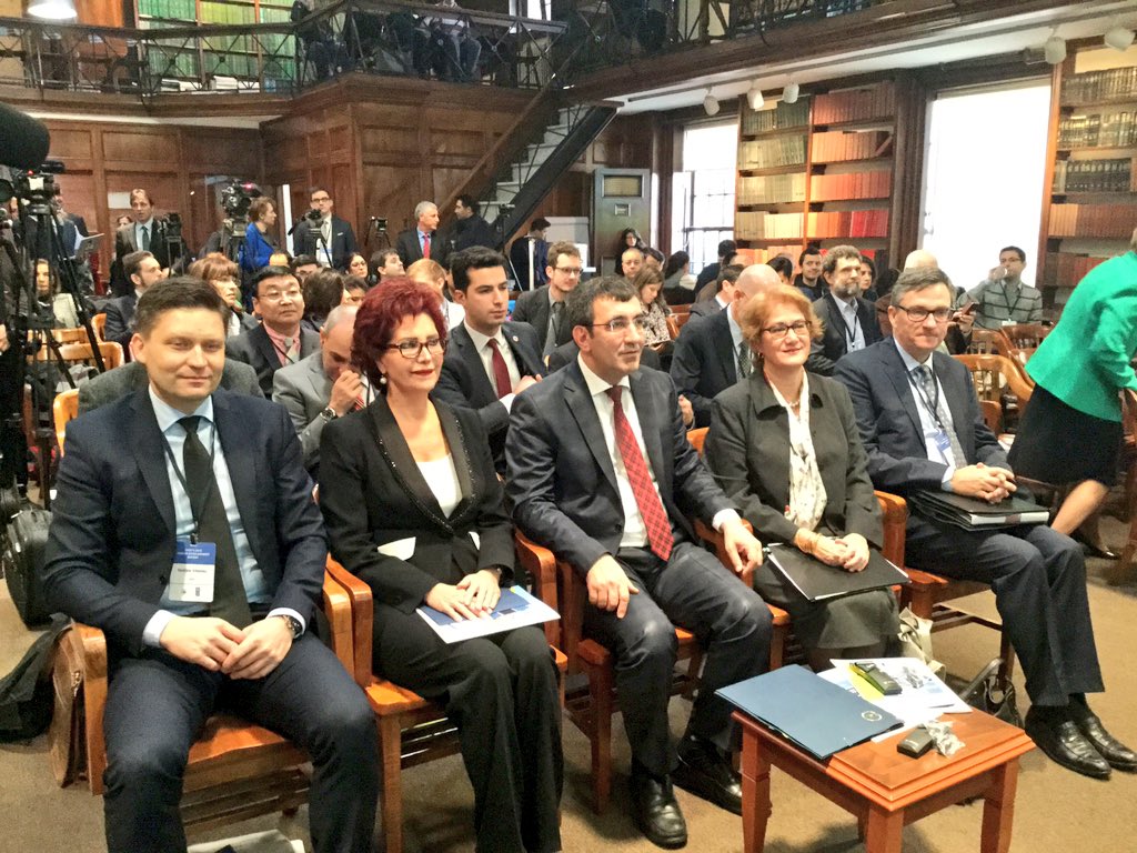 _cevdetyilmaz's tweet photo. BM Kalkınma Prog.2015 İnsani Gelişme Raporunun Bölg. Tanıtım Toplantısı @UniBogazici deyiz #hdristanbul @csultanoglu https://t.co/CockTKsKYC