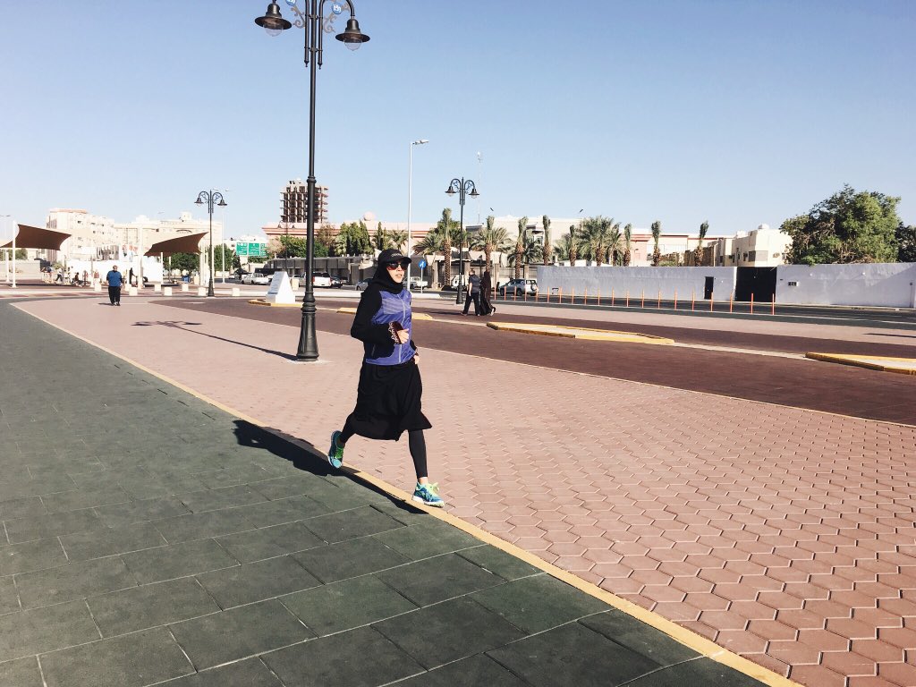 theSarahAttar's tweet photo. Saudi style with some added @oiselle #flystyle on my run in Jeddah, Saudi Arabia this morning. #gilmanvest https://t.co/TpCj0vOhmj