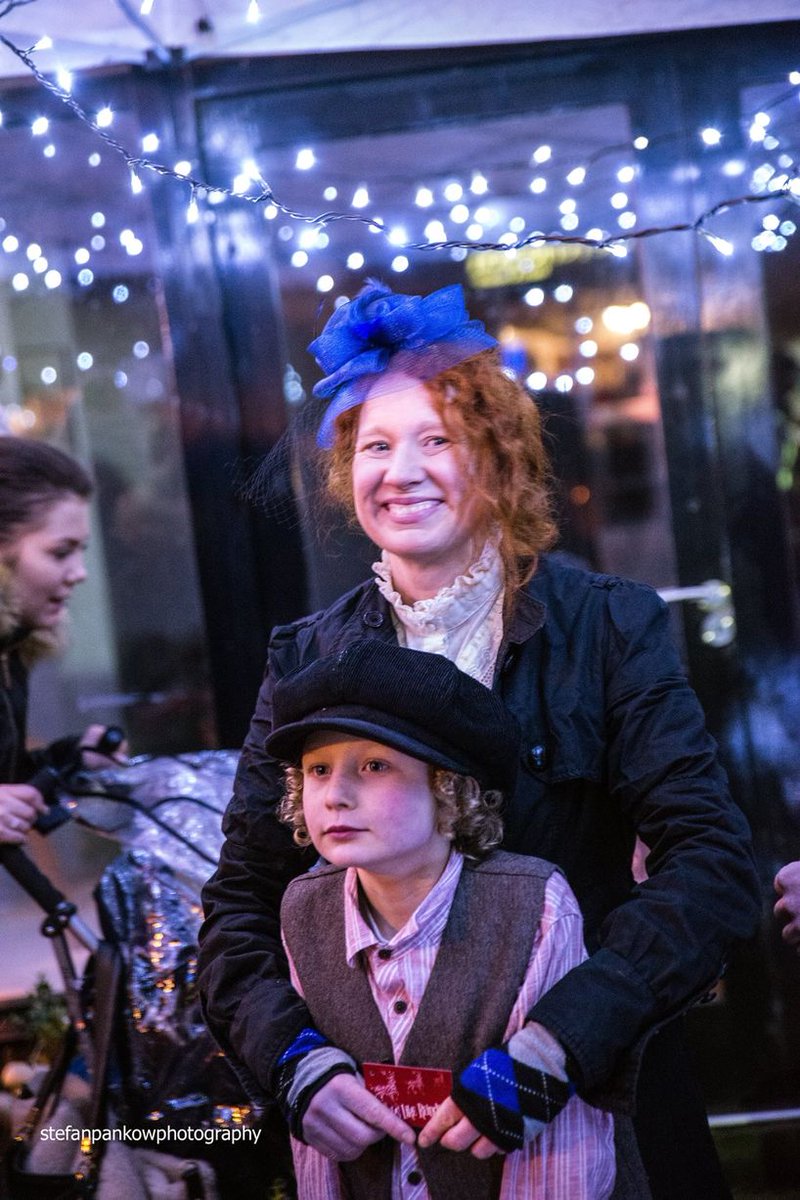 Warner Street transformed for Accrington Dickensian Christmas via <a href="/AccringtonNews/">Accrington Observer</a> - accringtonobserver.co.uk/news/local-new…