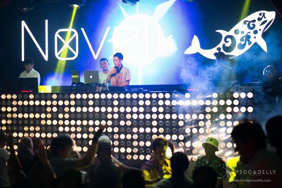 ORCA_KANSAI's tweet photo. 12/18金🌃
"Novel" @PCDLosaka
Guest ➡︎ DJ KANGO
盛り上がること間違いなしの今週金曜日はピカデリーに集合です🏃🏽🌟
女子大生は22時までのご入場で終日飲み放題🍶🍺🍻
#ORCAPCDL https://t.co/exY5YJyWEd
