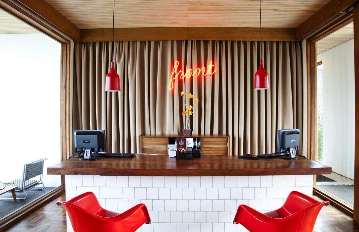 Stevie 6 front look! Don't you feel curious to step your feet over here?