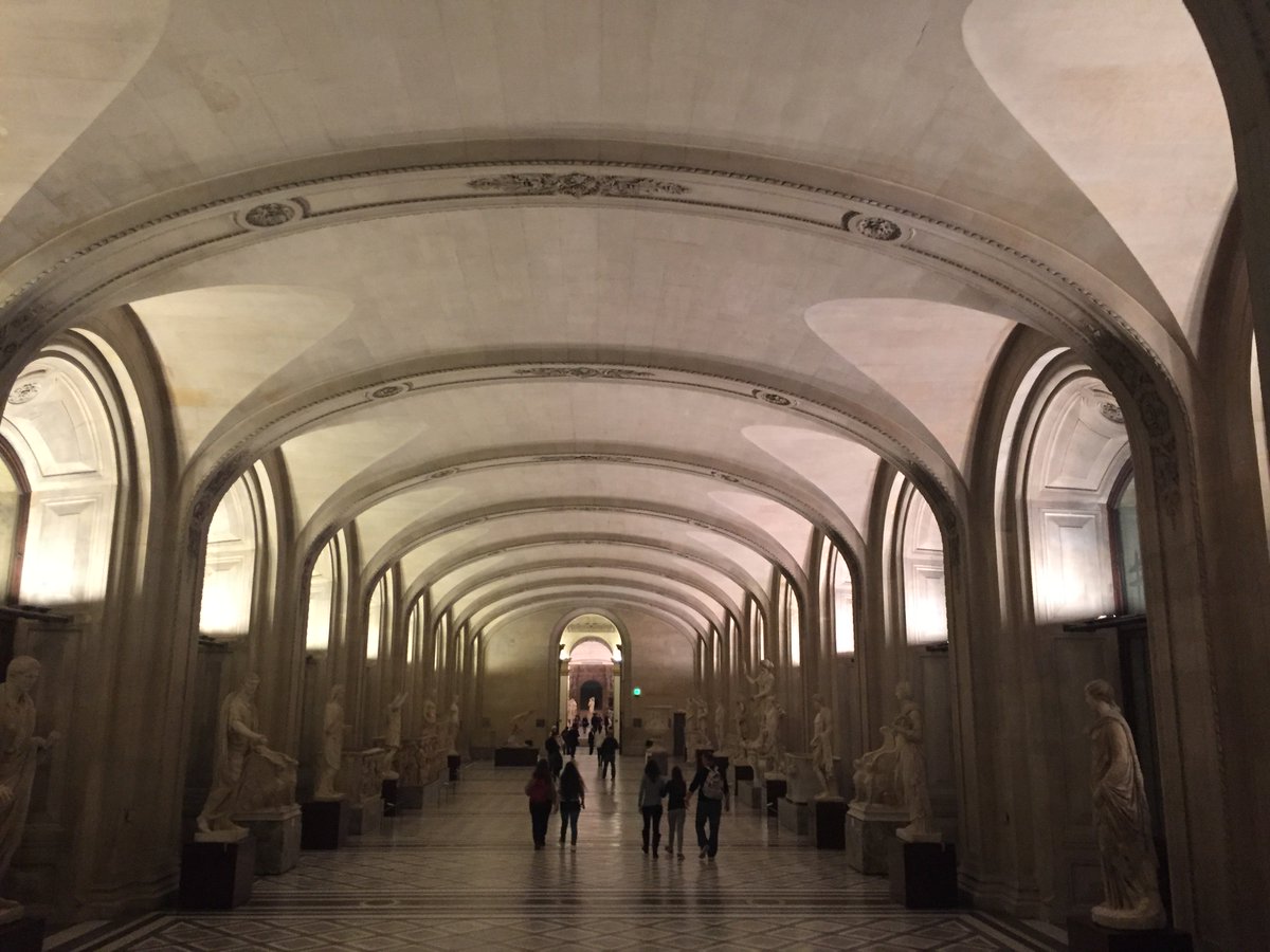 OGSGemma's tweet photo. The Louvre is so much more than just the Mona Lisa! @stjohnsglobal https://t.co/9zlgHGScYY
