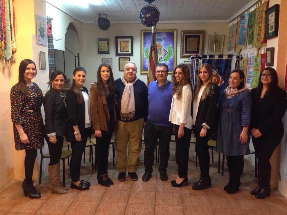 FallaTriador's tweet photo. Inma Chuliá, FM16, fue la anfitriona de la entrevista a las #FFMM2016 del @Pilar_SFrancesc hechas por @Ondafallera https://t.co/tEdvkirKsI
