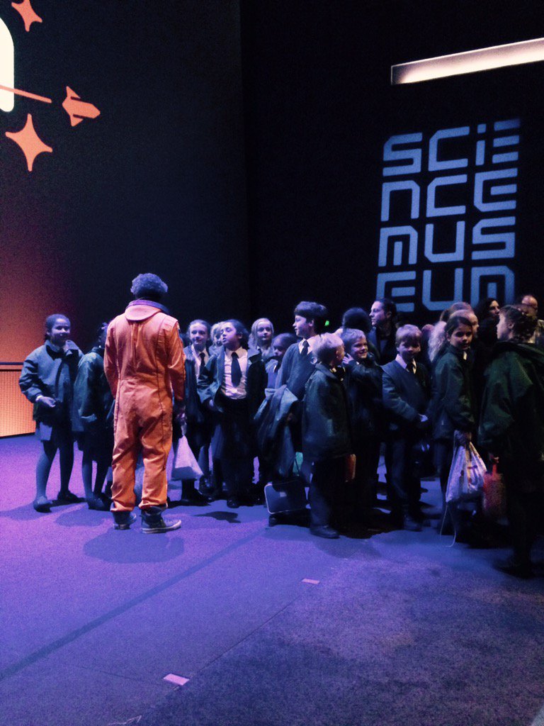 Gearing up for #AstroScienceChallenge graduation this morning, Jon Spooner dishes out the high fives! @unspaceagency