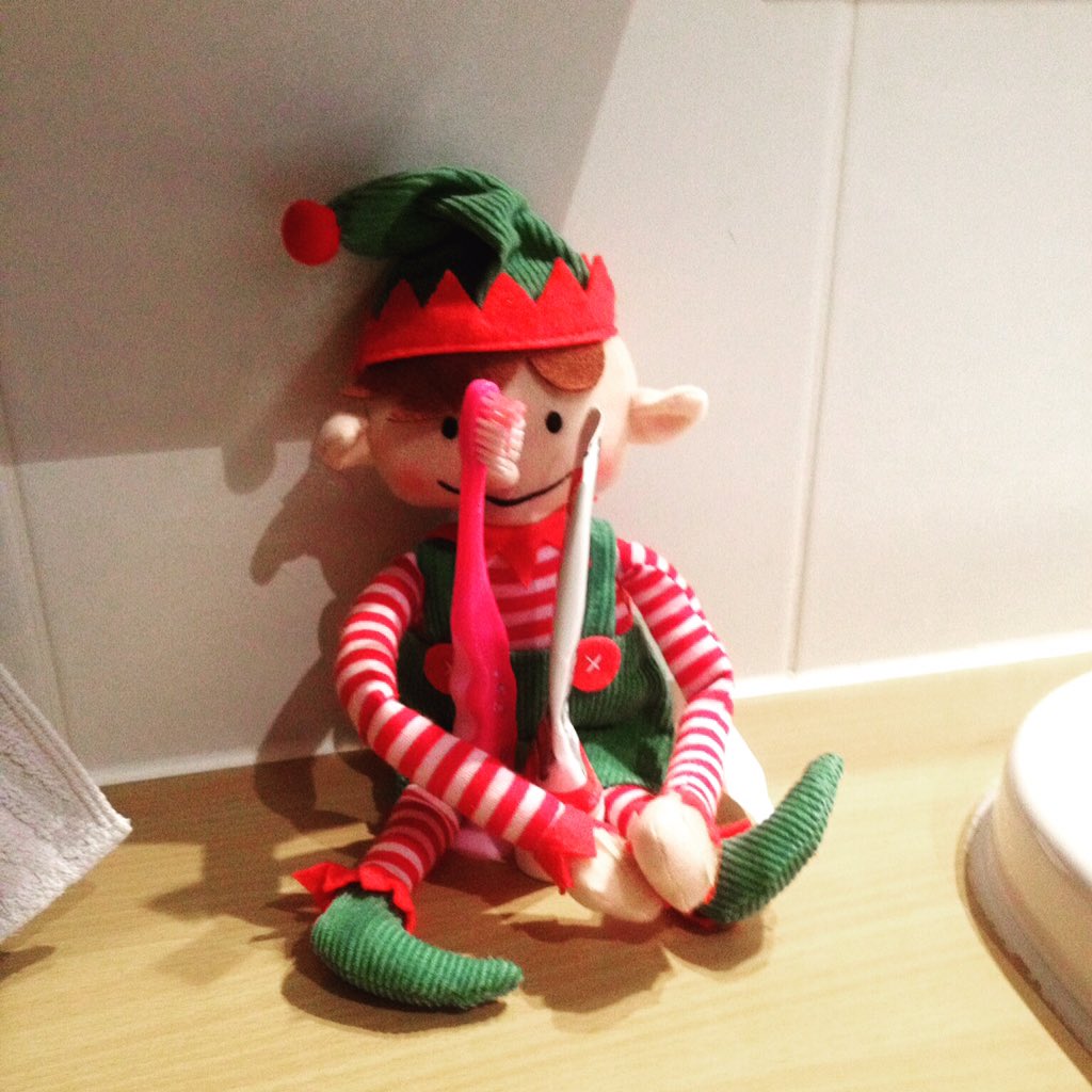 Day 15, Mr Elfie that's Ayushi's toothbrush and toothpaste 

#elfonashelf