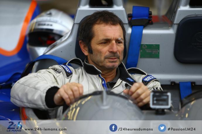 24hoursoflemans's tweet photo. #LeMansPassionShare - And they're off! #LM24 https://t.co/qj1LFOktJ6 https://t.co/11AqjYVdyW