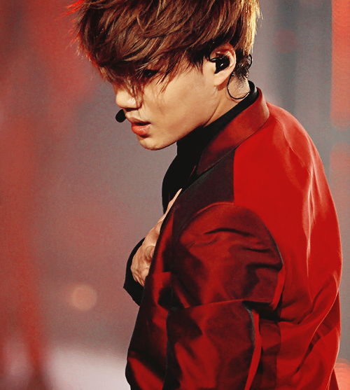 otpjongin's tweet photo. 〔 Día 5 » Rojo 〕
❝La amarga sangre de nuestro comandante nos une♡.❞
#ACRT08 #COLORWEEK. https://t.co/bHsFEYDv1n