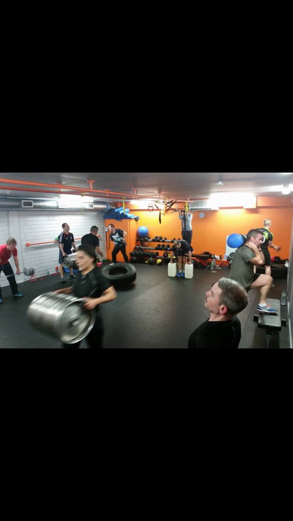 BodyWorksGalway's tweet photo. Strong Man / Woman class returns tonight 8.30 pm all levels welcome keep the push on for XMAS ... https://t.co/UhdqBeENSp