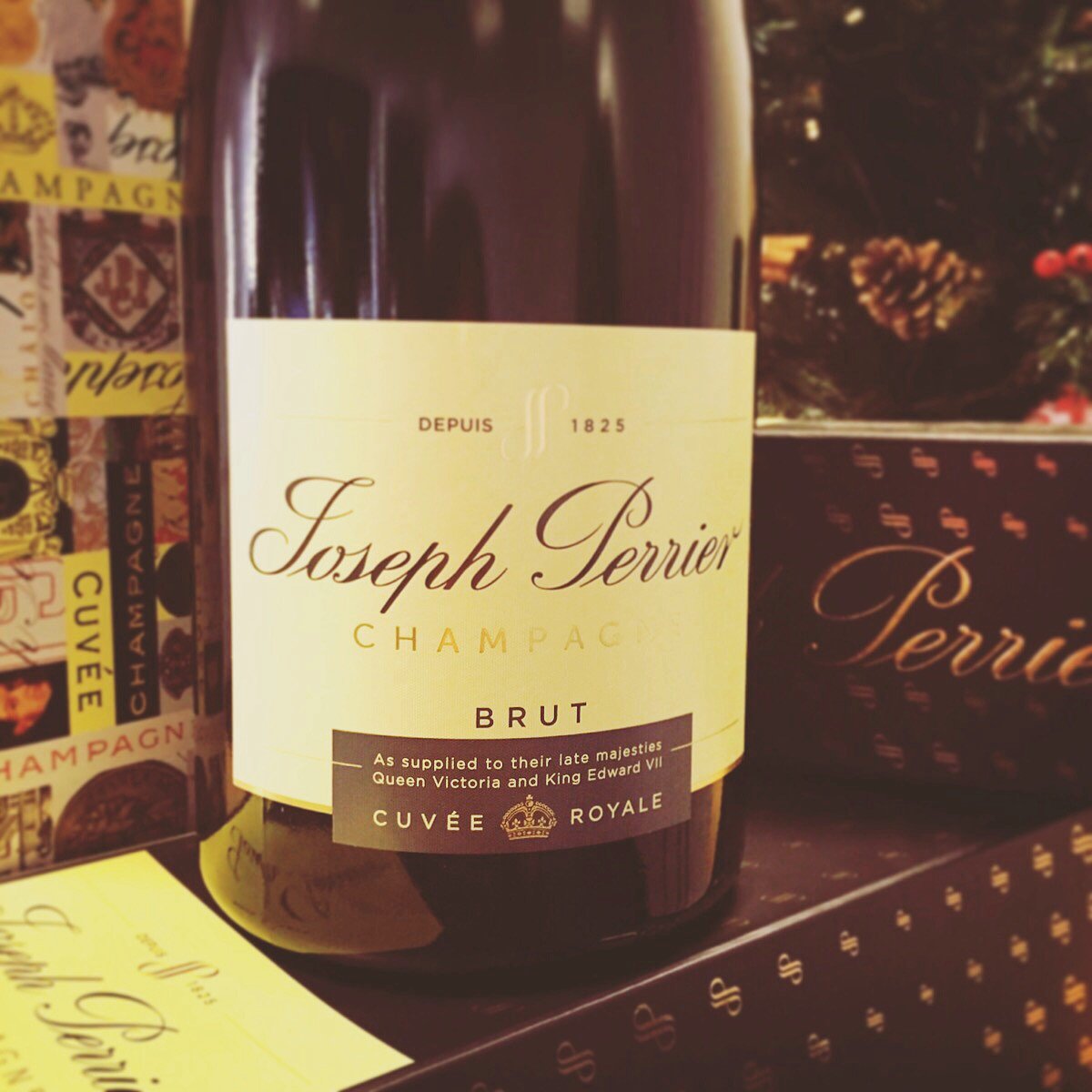 JosephPerrierUK's tweet photo. RT &amp; FOLLOW for a chance to win a MAGNUM of #josephperrier Cuvee Royale Brut! Ends 31 Dec &amp; you must be 18+ to enter https://t.co/BWHX6ulrEx