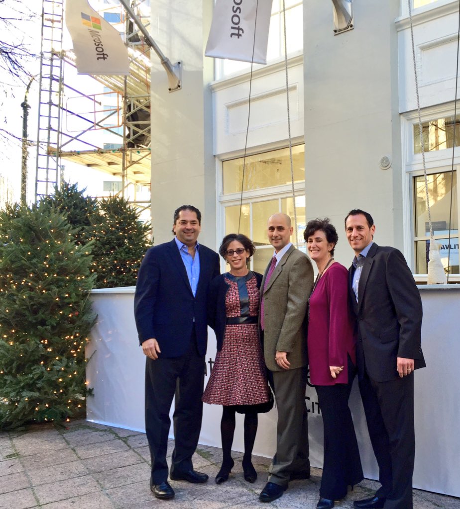 waynekimmel's tweet photo. Grand opening! @Microsoft Innovation Center! #MICATLANTA #ATL #tech https://t.co/ex7CHPhcIf