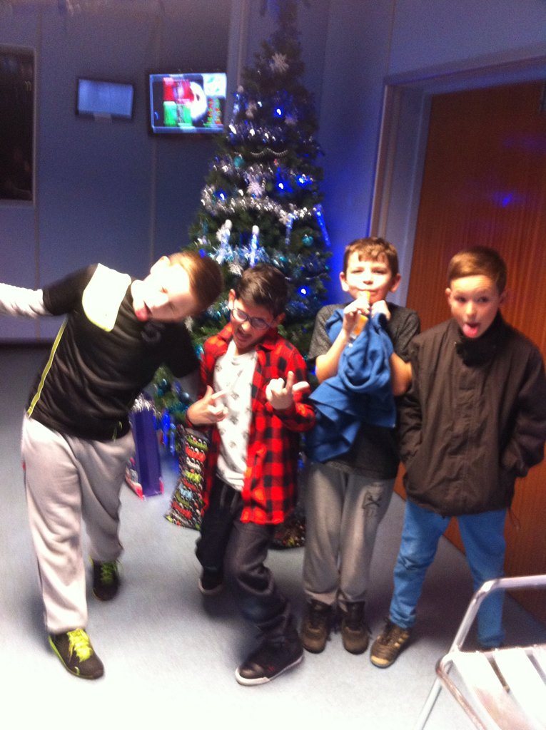 SinghMarley's tweet photo. My bday 5th December at lazer thorce https://t.co/Ml7OoE5pvD