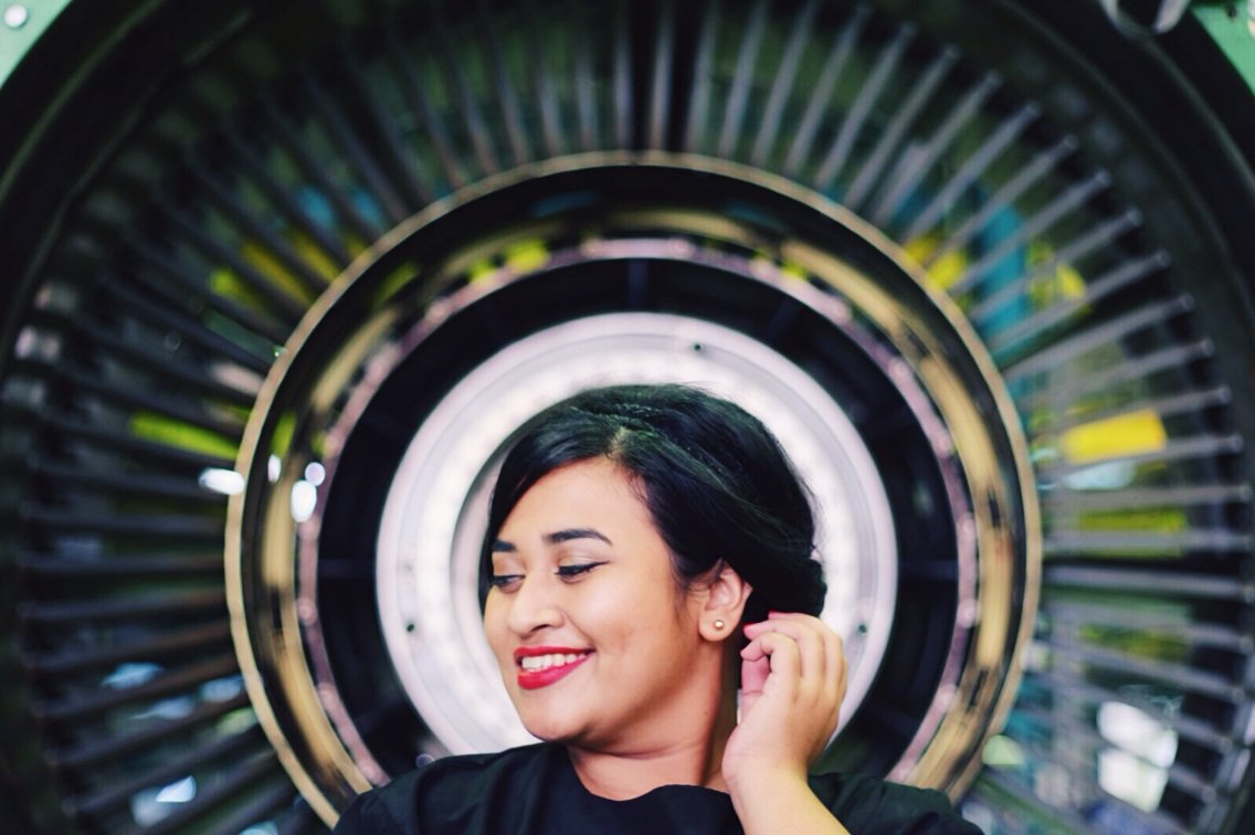 uchiet's tweet photo. Start your engine & shine on.
#fujitabarbie #GABehindTheScene @indonesiagaruda https://t.co/pYG9urgJeo