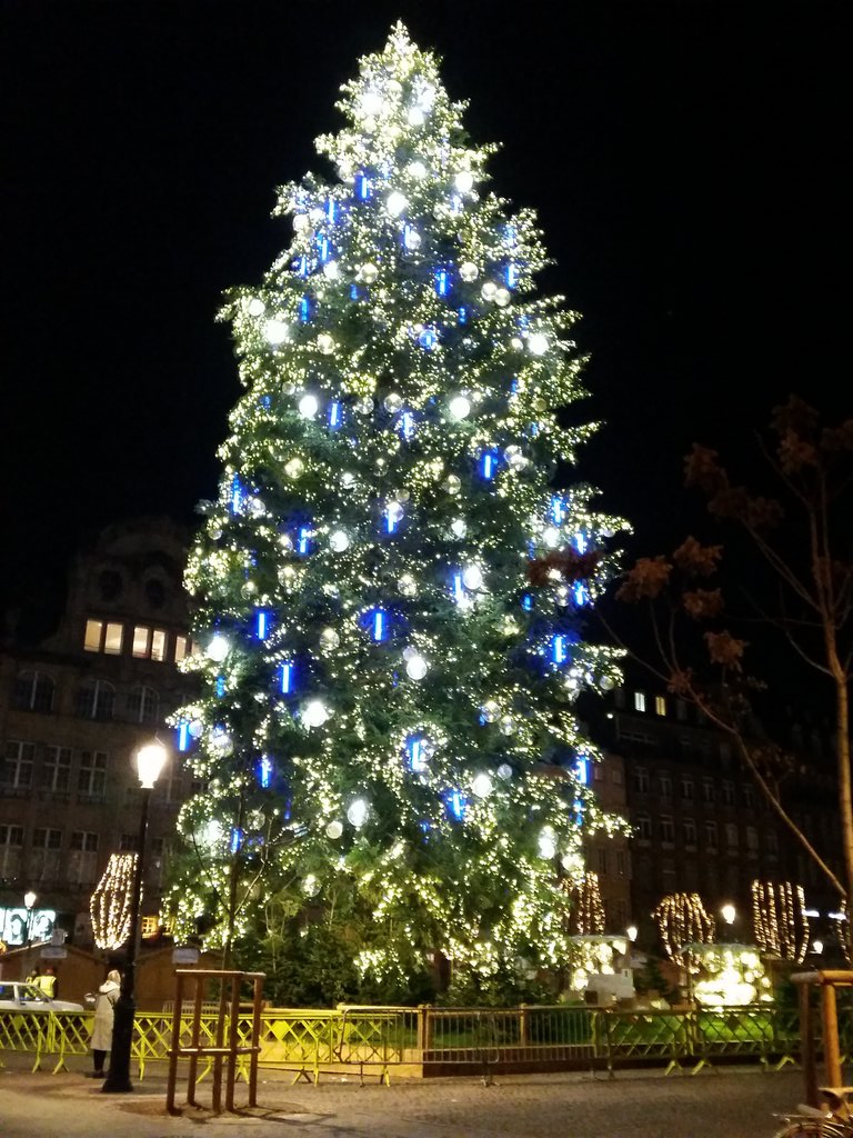 A bientôt Strasbourg et Merci Gilles...
# freedom_service