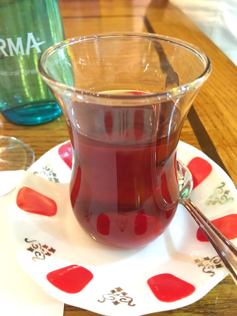 rae_s_view's tweet photo. Let's start off with #turkishtea @sutisqa #sutisturnsone #turkishfood #doha #foodbloggersqtr https://t.co/A6cnKkBKIs