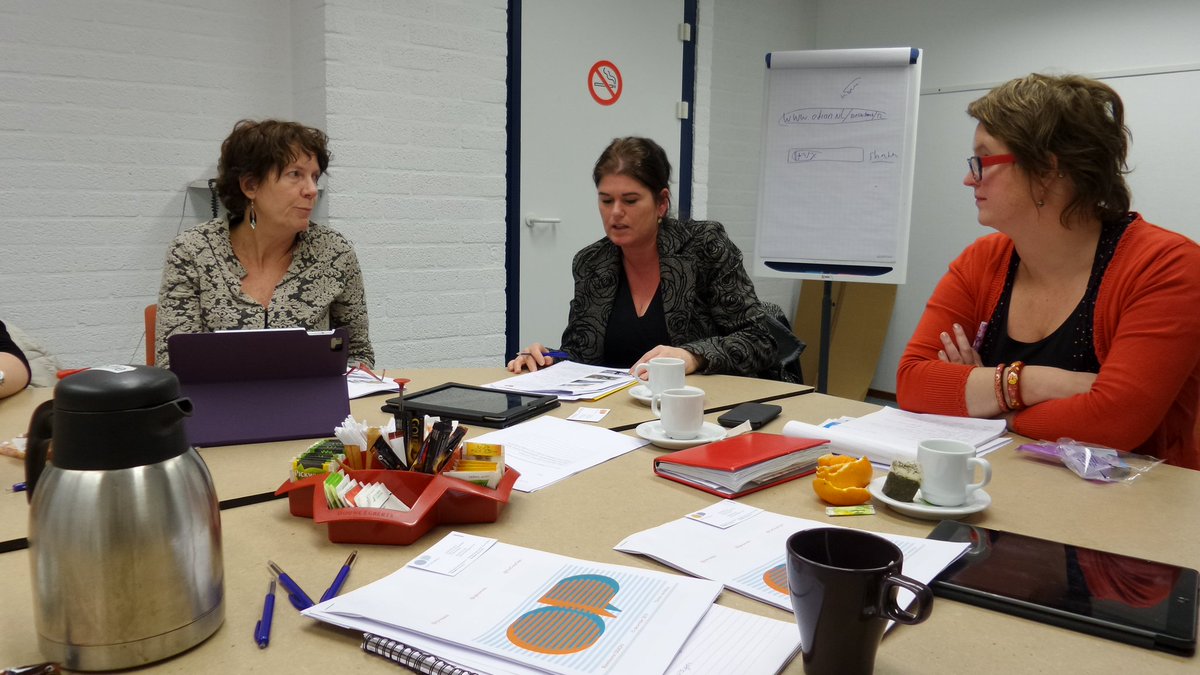 odion's tweet photo. @SigtopMedia geeft Odion #twittertraining, zinvol en leerzaam. #Twitter gewoon doen! https://t.co/a166tGqCox