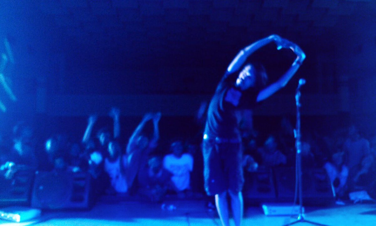 FSTVLST tweet picture