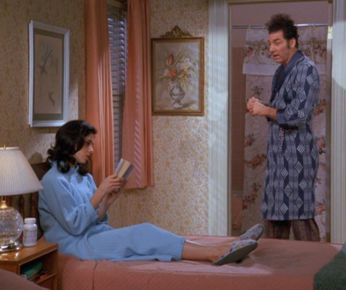 SeinfeldVault's tweet photo. Kramer: I don't know why I let you talk me into that corned beef at Snitzer's
Emily: No one held a gun to your head https://t.co/wkzBzqR7F1