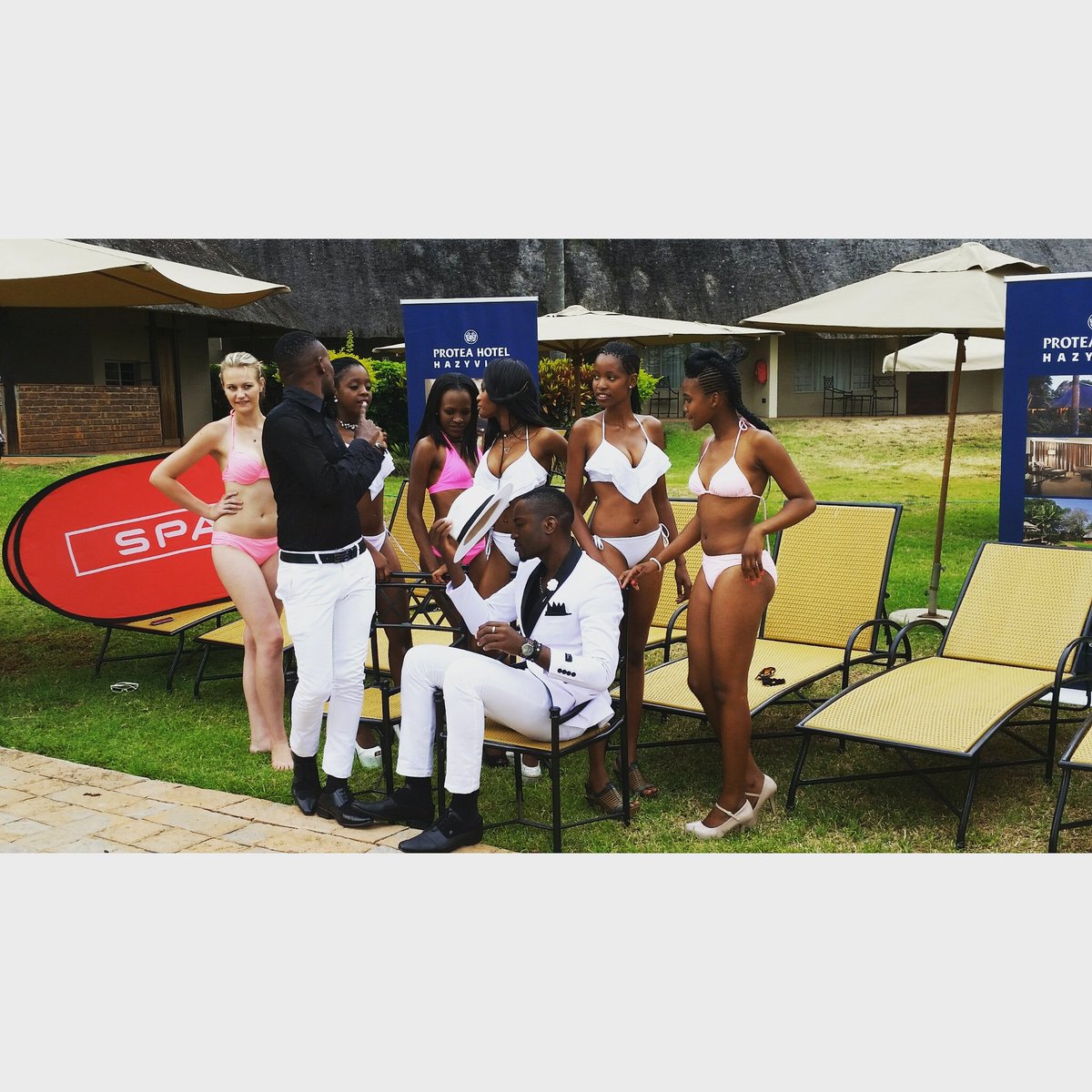 ABMan_Event_Com's tweet photo. IIgirlz zi right @billybrownjhb @advicemaaboi @Malatjie_jnr https://t.co/NPx6dctjTD