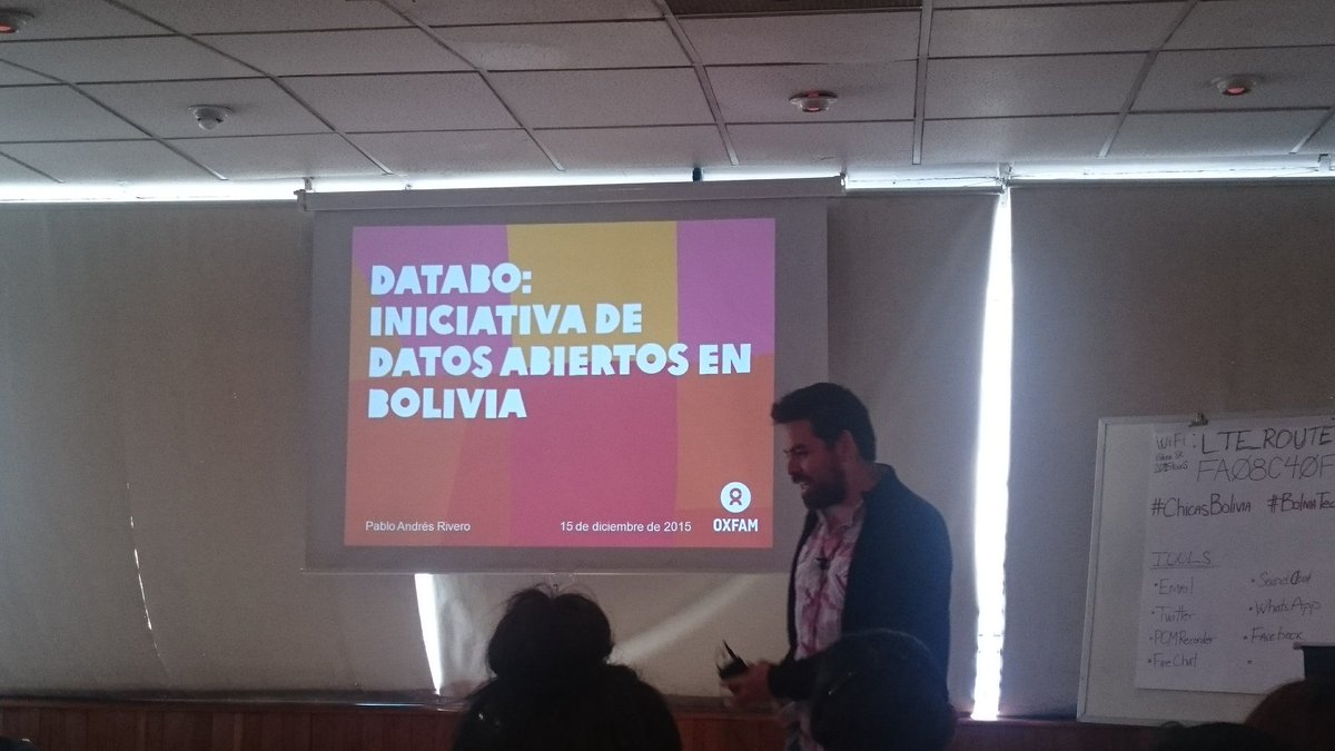 fabiolachambi's tweet photo. @payorivero comparte las ideas del #DataBO con las #ChicasBolivia #BoliviaTec https://t.co/mPPPedx4SR